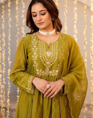 Olive chanderi silk heavy thread embroidery work kurta pant set 3