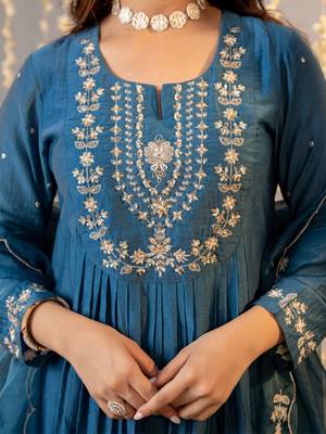 Blue chanderi silk heavy thread embroidery work kurta pant set 4