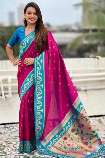 Magenta paithani silk zari weaving saree with contrast blouse piece