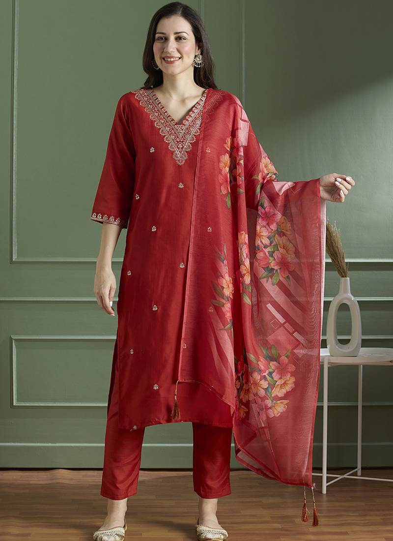 Rayon kurti pent dupatta set