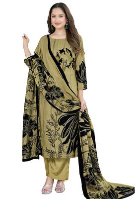 Green color crepe silk printed women unstitched dress material 2