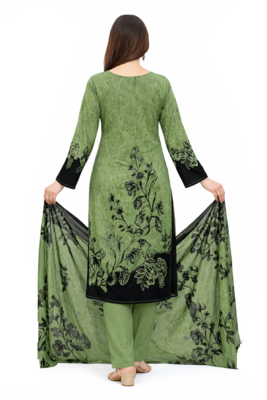 Green  color crepe silk printed women unstitched dress material 3