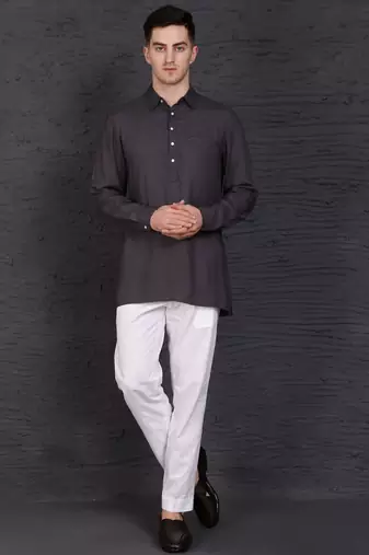 grey cotton short kurta set with solid pattern