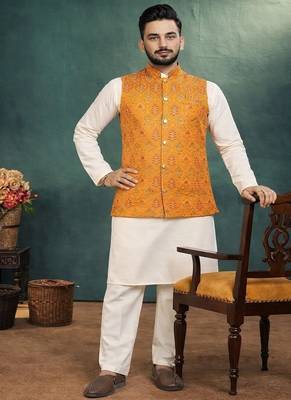 yellow jacquard weaving cotton silk koti kurta pajama set 2
