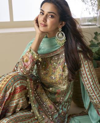 Greenelegant heavy crepe silk digital print suit with aari work & chiffon dupatta 2