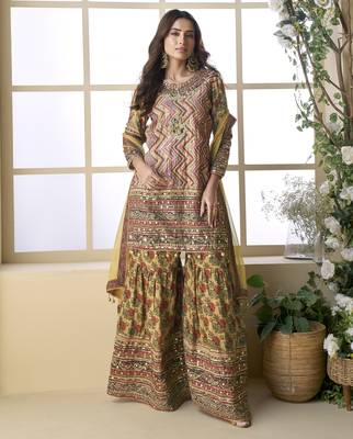 Brownelegant heavy crepe silk digital print suit with aari work & chiffon dupatta 2