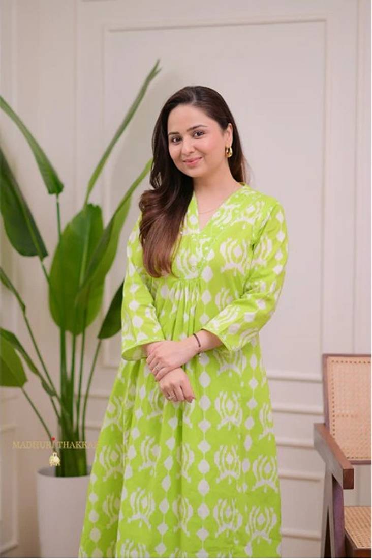 green a line rayon printed kurta pant set