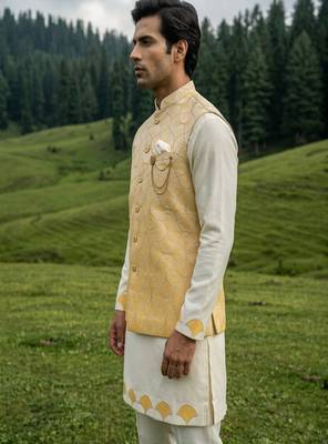 ivory silk kurta set with yellow embroidery jacket 2