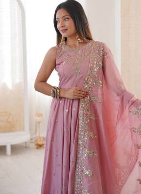 baby pink roman silk embroidered anarkali suit 5