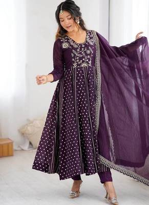 purple crunchy silk anarkali suit with embroidery 2