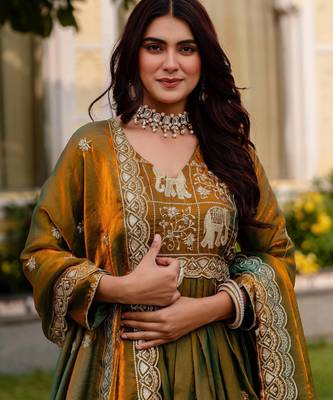 mehendi fendy satin salwar kameez with embroidery 4