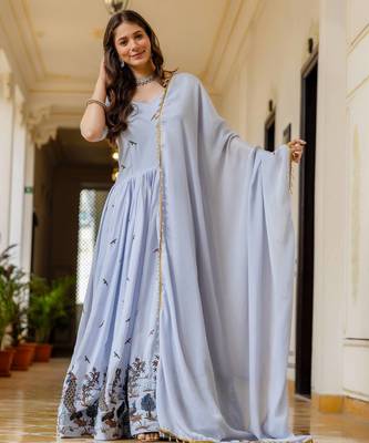 lavender chinnon silk salwar kameez with embroidery 2