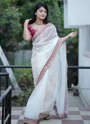 Off White Color Sequins and Jari Dori Embroidered Banarasi Crush Saree Saree 2