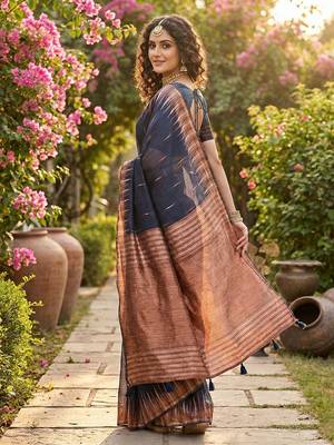 Navy linen woven work saree with blouse 3