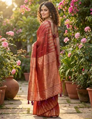 Red linen woven work saree with blouse 3