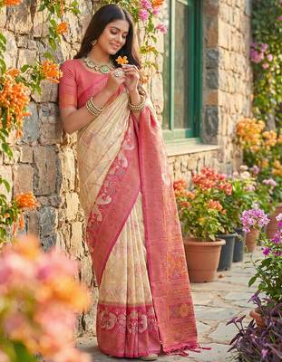 Cream pochampally printed saree with blouse 3