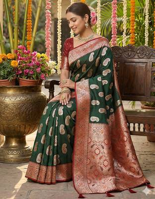 Dark green silk blend woven saree with blouse 2