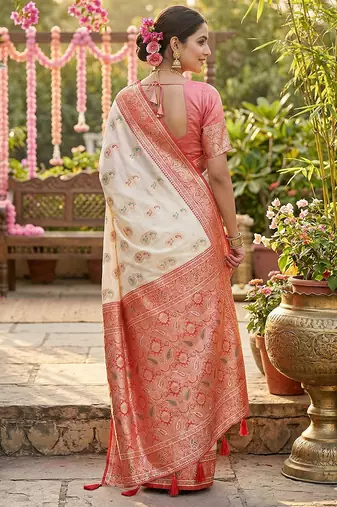 Off white silk blend woven saree with blouse