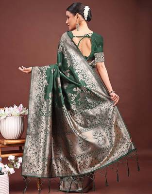 Dark green banarasi silk woven work saree with blouse 4