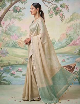Cream tissue saree with blouse 2