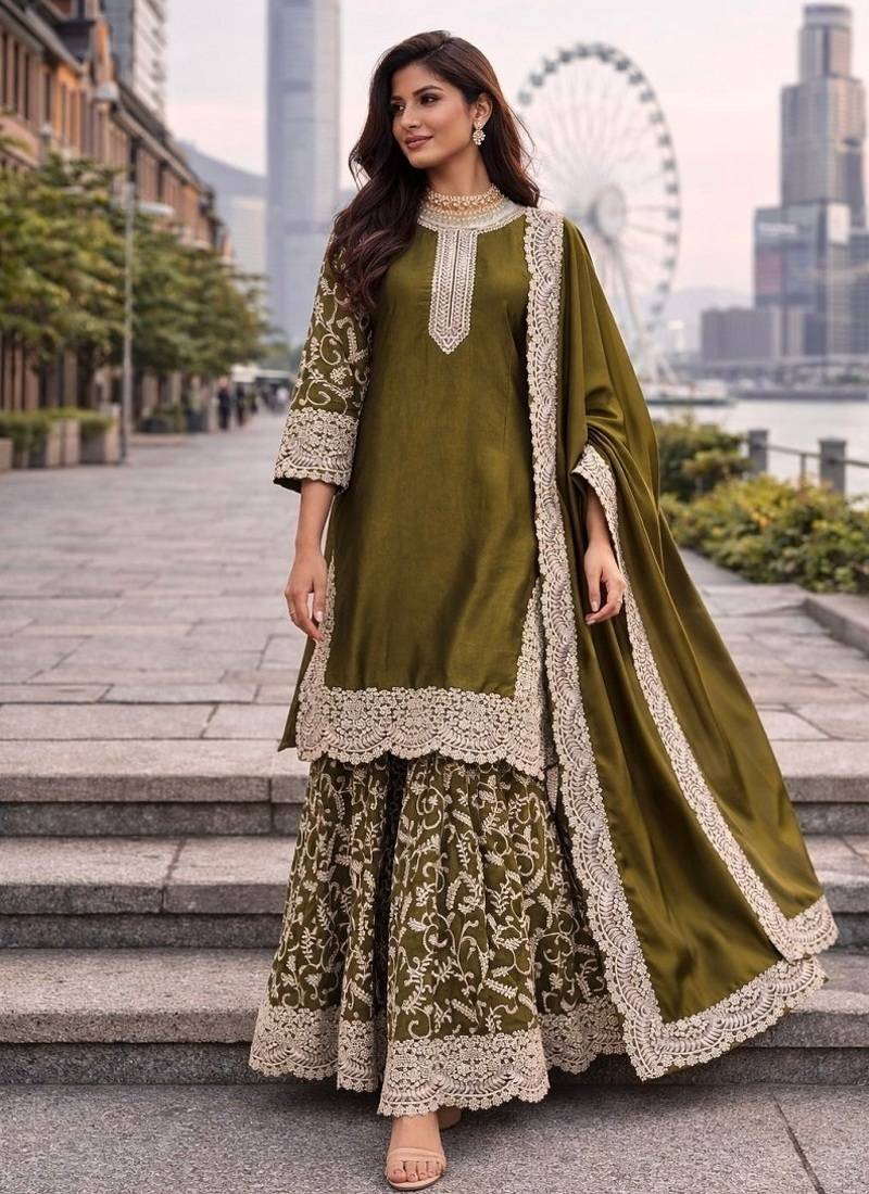 Heavy fendy silk embroidered thread work kurta plazzo set