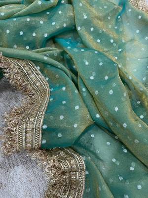 Green Color Jari Woven Butti Work Moss Silk Saree 4
