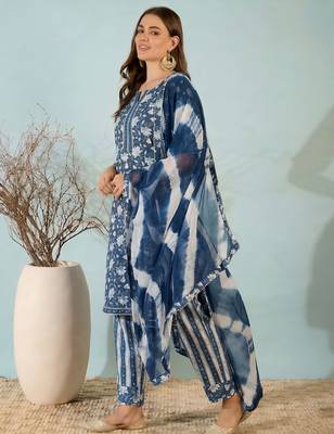 Dark blue floral print cotton blend straight kurta with pant & dupatta ethnic wear set 3