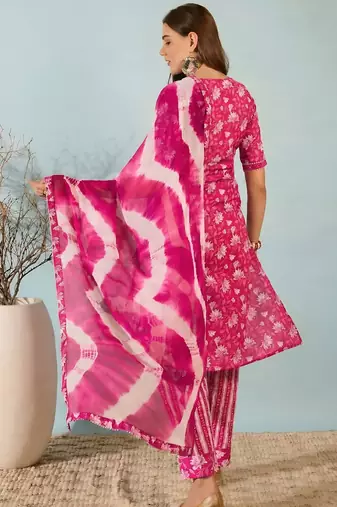 Pink floral print cotton blend straight kurta with pant & dupatta ethnic wear set
