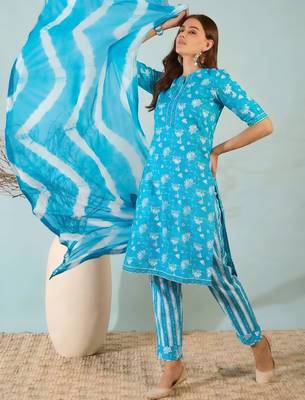 Sky blue floral print cotton blend straight kurta with pant & dupatta ethnic wear set 5