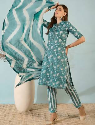 Blue floral print cotton blend straight kurta with pant & dupatta ethnic wear set 5