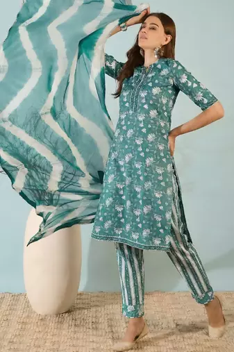 Blue floral print cotton blend straight kurta with pant & dupatta ethnic wear set
