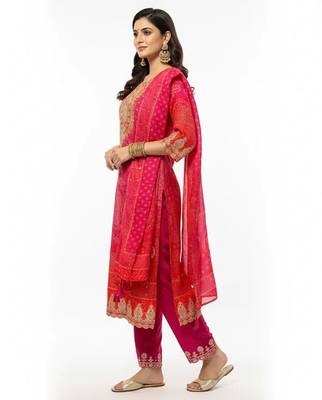 Pink art silk embroidered kurta sets 3