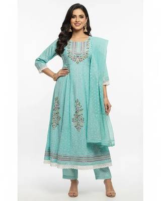 Blue embroidered kurta sets 1