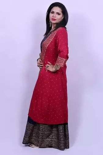 Blue viscose rayon solid kurta sets