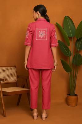 Pink cotton printed trending co ord set 4