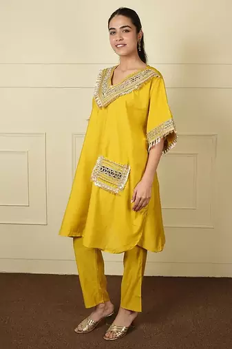 Yellow silk blend plain loosekaftanpantcoord set