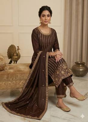 Brown embroidered straight suit set 3