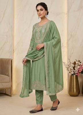 green designer embroidered kurta set 3
