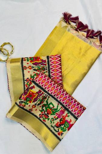 Pink Color Printed golden zari border and zari pallu silk saree