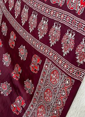 Red Color Zari and mirror work crepe silk Saree 3