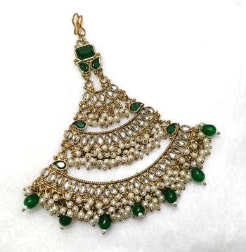 green maang-tikka kundan 1