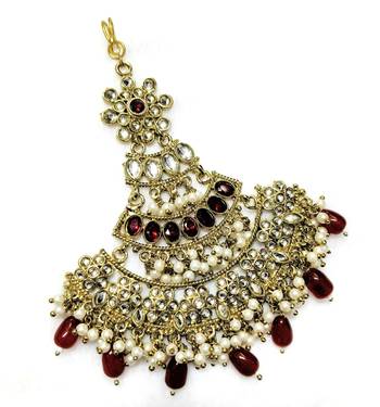 maroon maang-tikka kundan 1