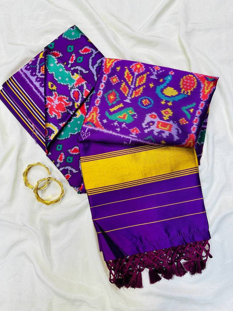 Purple Color Lagadi pallu and decorative tassels Double pichwai print  Silk Saree