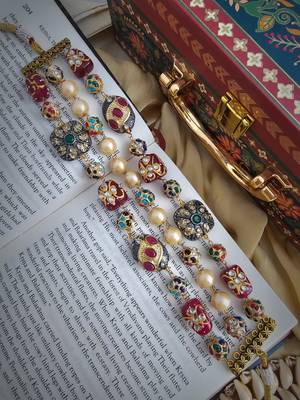 Gold plated kamini red beaded choker 2