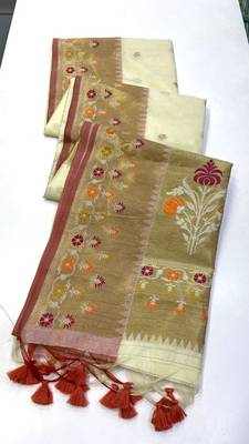 White Color  golden zari weaving and floral Jamdani motifs art silk saree 2