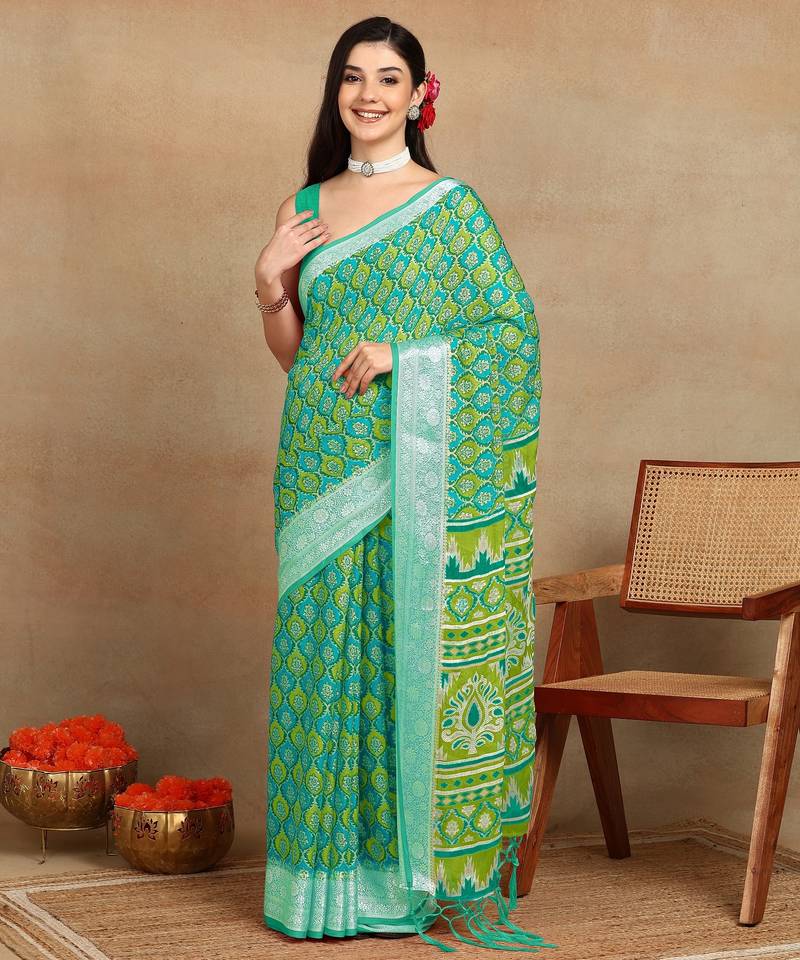 Mirchi fashion block print georgette saree with unstitched blouse piece (green)