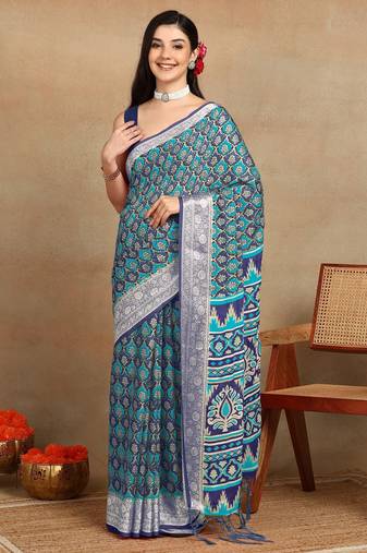 Mirchi fashion block print georgette saree with unstitched blouse piece (blue)