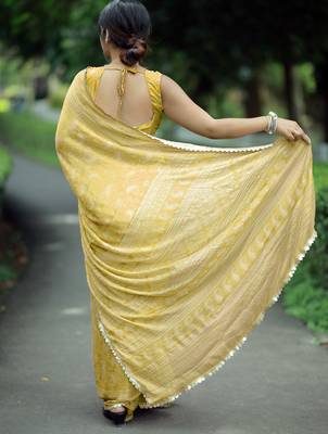 paisle print chiffon saree with unstitched blouse piece (yellow) 4