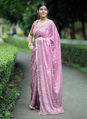 paisle print chiffon saree with unstitched blouse piece (pink) 5