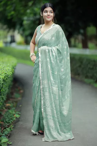 paisle print chiffon saree with unstitched blouse piece (teal)